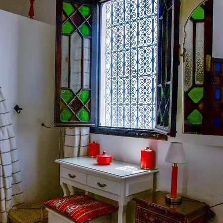 Dar Tinjâa Acomodação com café da manhã Tânger Exterior foto
